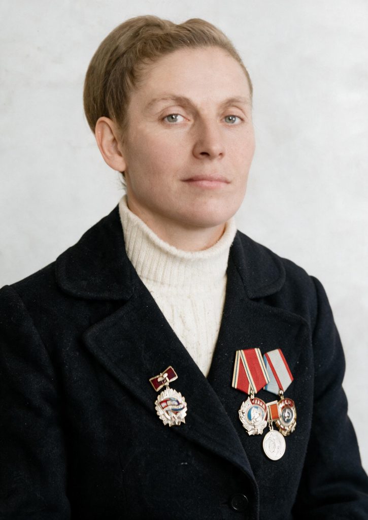 Устимова Любовь Егоровна