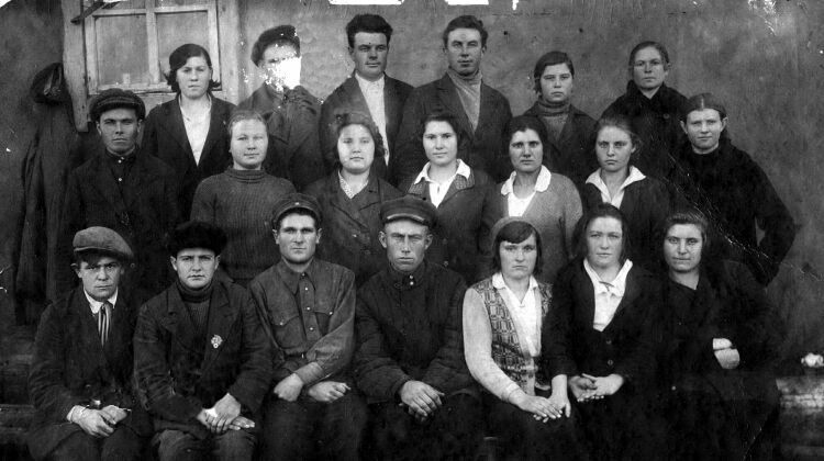 Коллектив работников почтовой связи. с. Ивановка. 