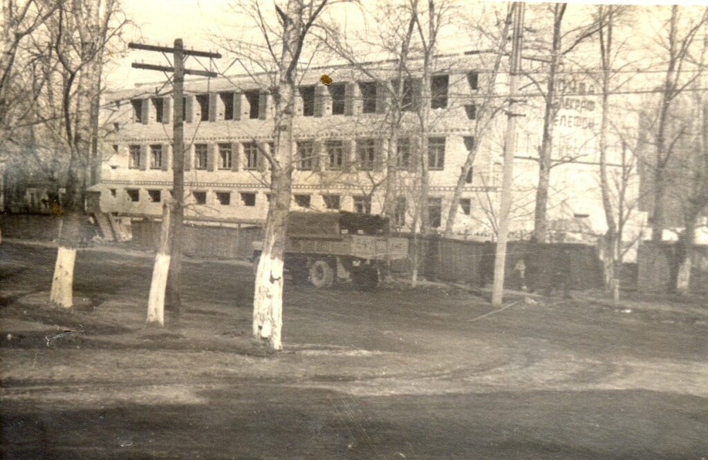 Строящееся здание новой сязи Ивановка